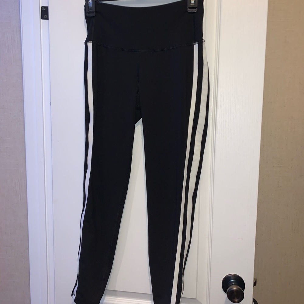Athletic pants